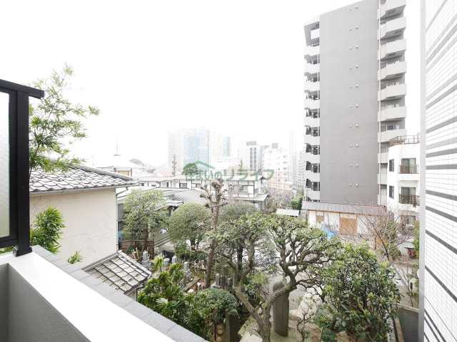 眺望　プレール・ドゥーク東新宿III※別部屋の参考写真です