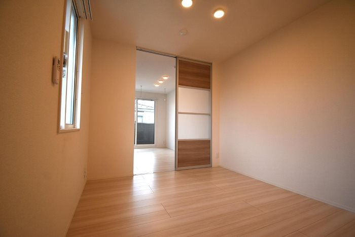 居室・リビング　フローリングのお部屋です。