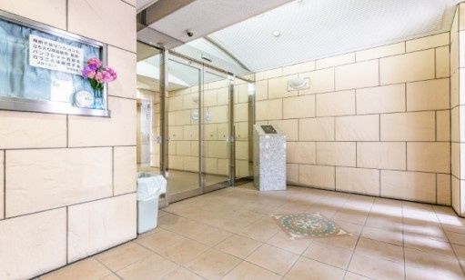 セキュリティ　☆安心のオートロック付き☆