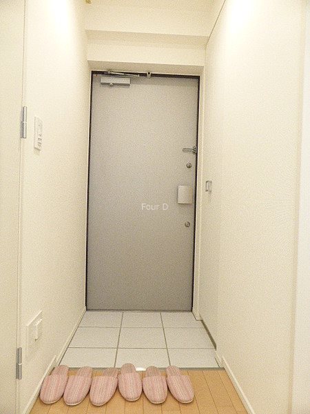 玄関　★見学予約受付中★