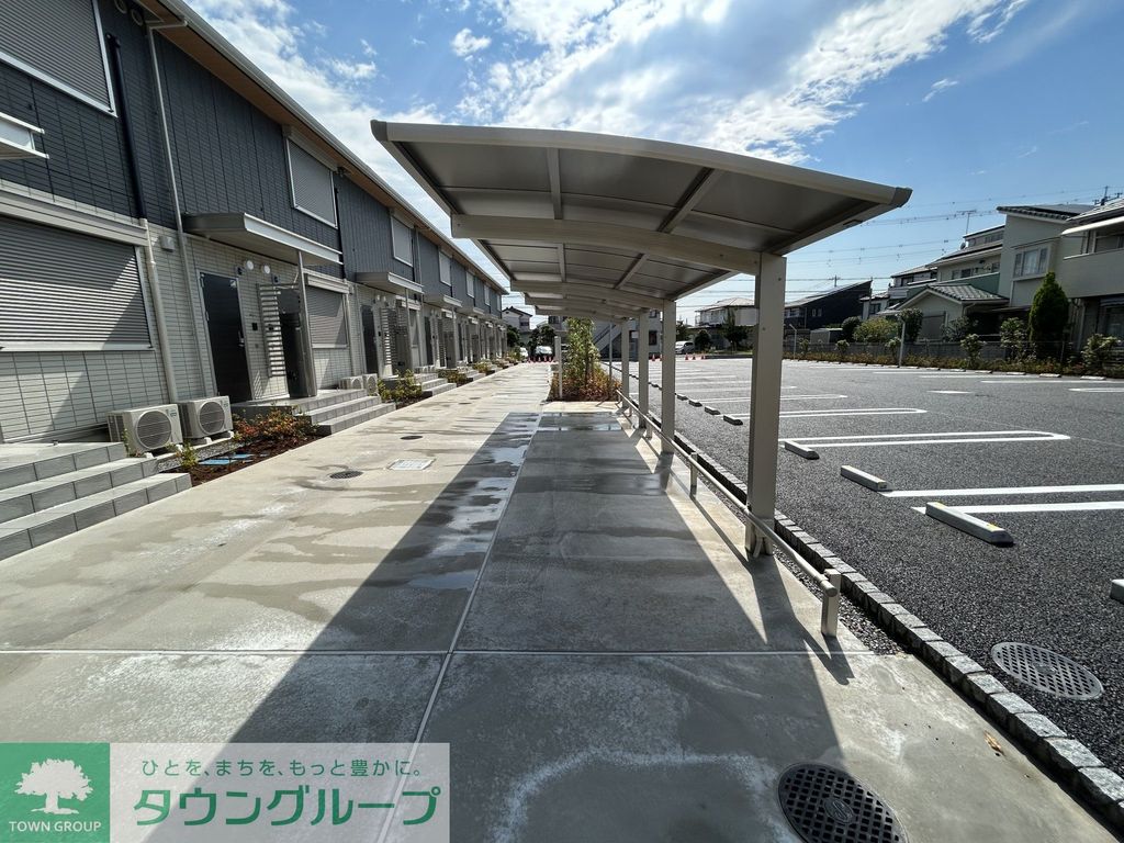 駐車場　駐車場