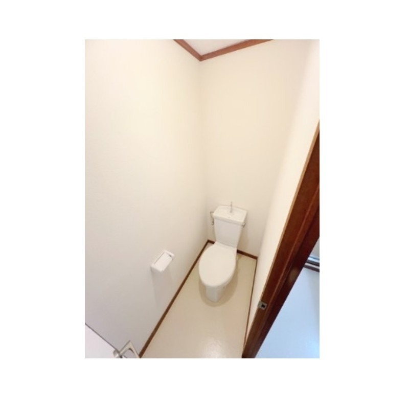 トイレ　別部屋の参考写真