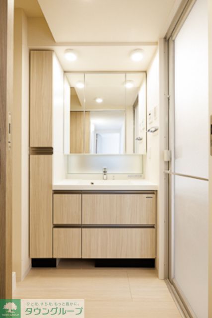 洗面設備　※写真は同タイプ住戸です。