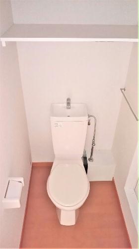 トイレ　同タイプの写真です。仕様が異なる場合があります。