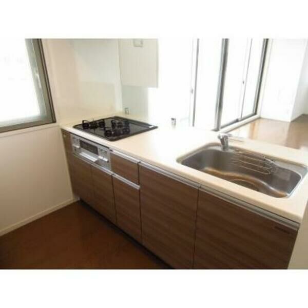 キッチン　※写真は同タイプ住戸です。