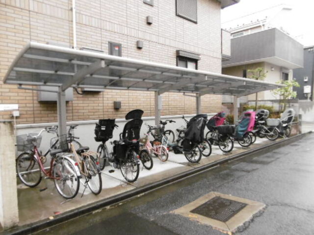 その他　屋根付き自転車駐輪場
