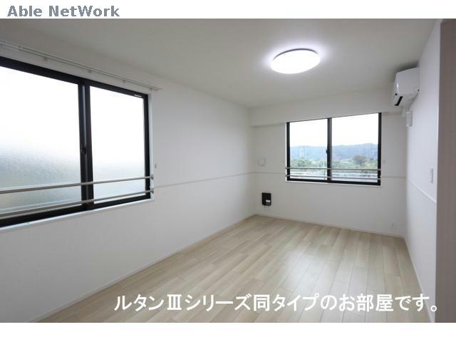 居室・リビング　同型タイプ