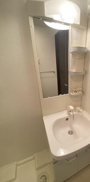 洗面設備　同仕様