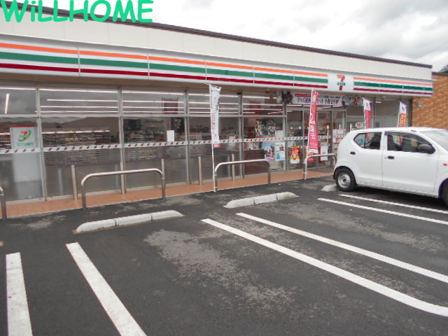 コンビニ　セブンイレブン和佐関戸店（コンビニ）まで700m