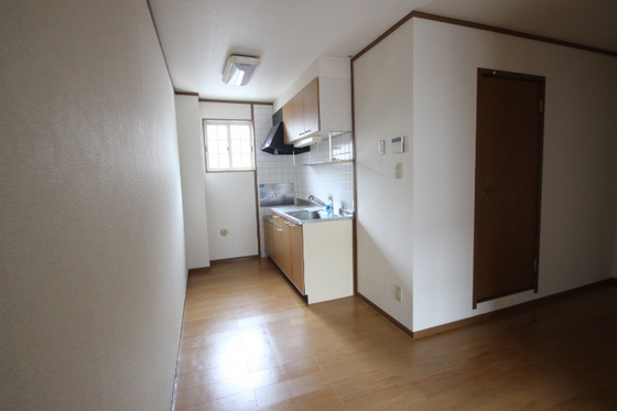 居室・リビング　※別部屋の写真です