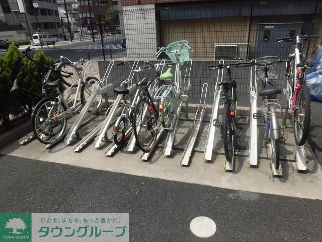 駐車場　駐輪場