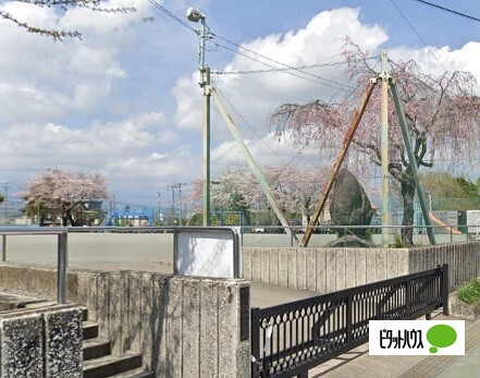 小学校　富士宮市立黒田小学校（小学校）まで1362m