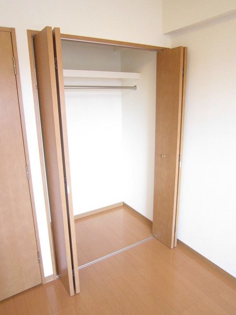 収納　高さのある収納スペース