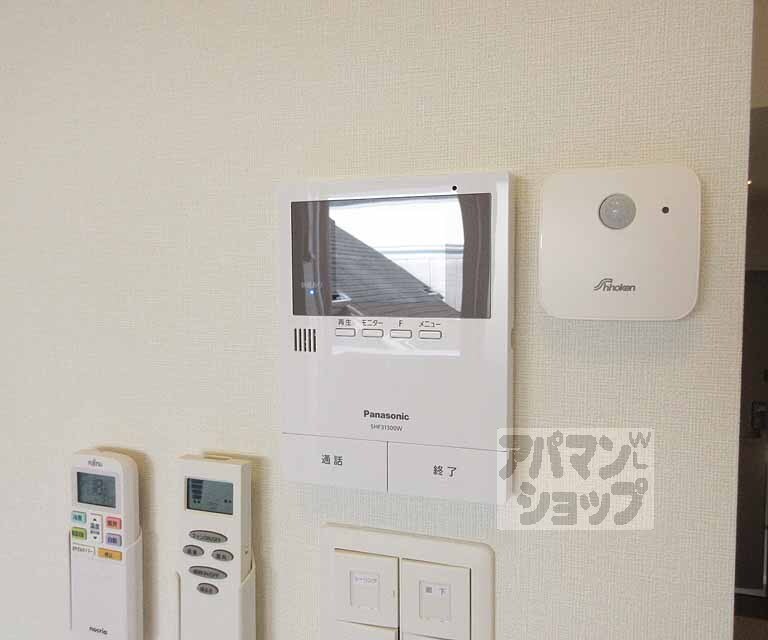 セキュリティ　・安心のモニターフォンです・