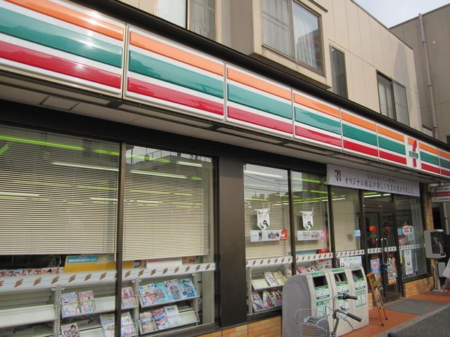 コンビニ　セブンイレブン立川諏訪通り店（コンビニ）まで50m