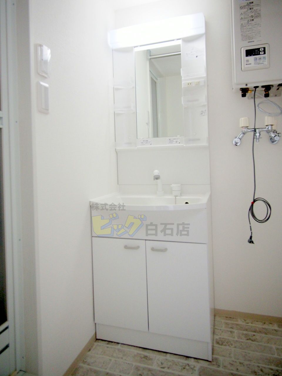 洗面設備　シャンプードレッサー完備しています♪