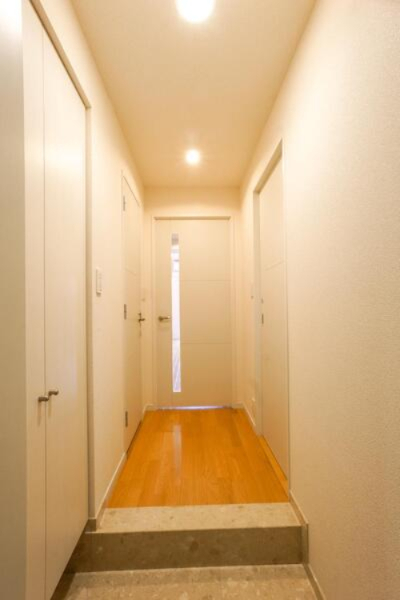 玄関　別部屋参考写真