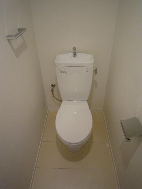 トイレ　トイレもきれいです