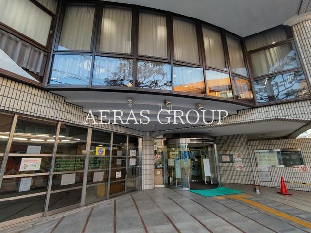 図書館　世田谷区立尾山台図書館（図書館）まで525m