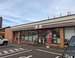 コンビニ　セブンイレブン札幌発寒南駅前店（コンビニ）まで300m