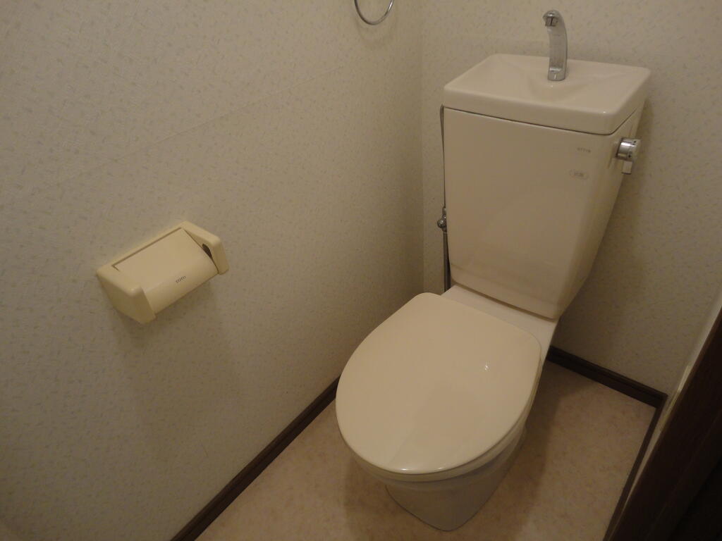 ハイツシードのトイレ写真