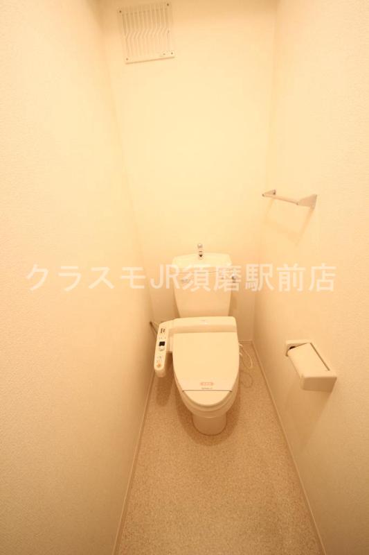 トイレ　キレイに清掃されたトイレは清潔感がり気分もよくなります。