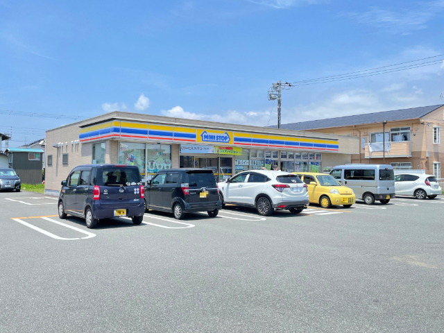 コンビニ　ミニストップ沼津千本街道店（コンビニ）まで404m