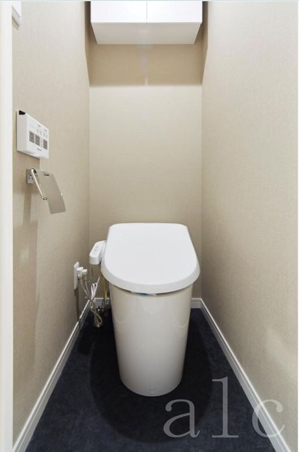 トイレ　コンパクトで使いやすいトイレです