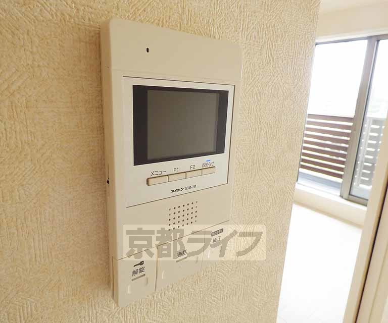 セキュリティ　ＴＶホンなので安心です。