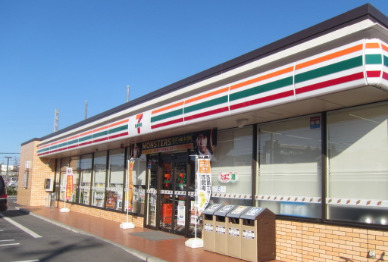 コンビニ　セブンイレブン 船橋夏見西店（コンビニ）まで594m