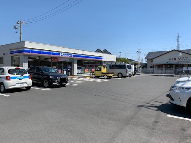 コンビニ　ローソン浜松上島店（コンビニ）まで486m