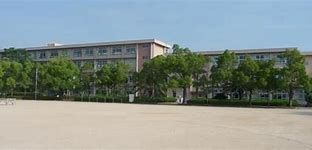 小学校　加古川市立尾上小学校（小学校）まで1800m