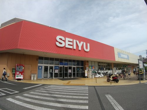 スーパー　西友 薬円台店（スーパー）まで593m