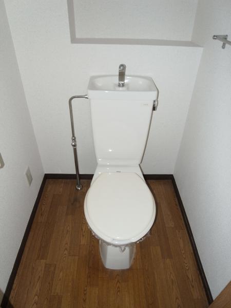 トイレ　トイレ