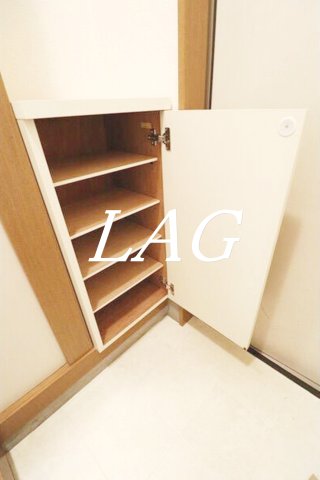 玄関　玄関です。