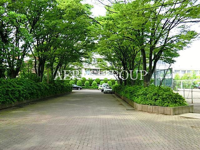 中学校　草加市立谷塚中学校（中学校）まで1004m