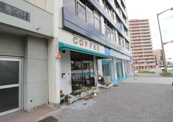飲食店　ウエスト（飲食店）まで249m