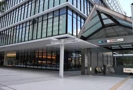 病院　東京医科大学病院（病院）まで785m