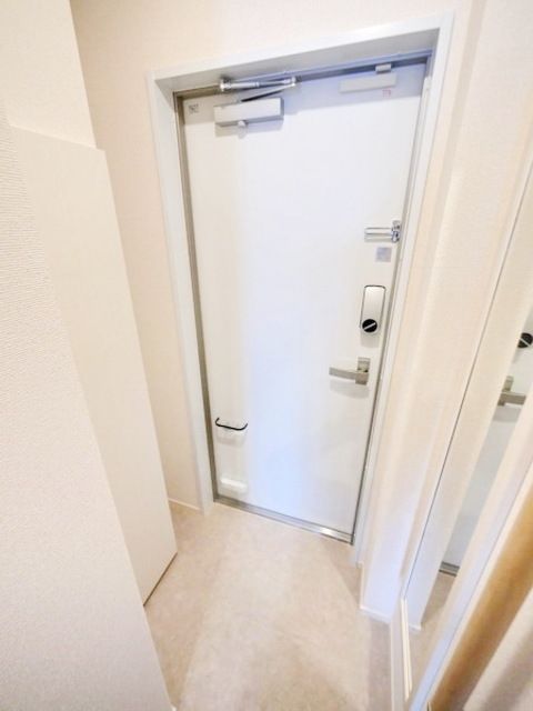 玄関　★お問い合わせはタウンハウジング稲田堤店まで★