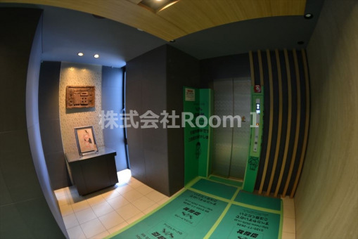 ロビー　建物の内部です