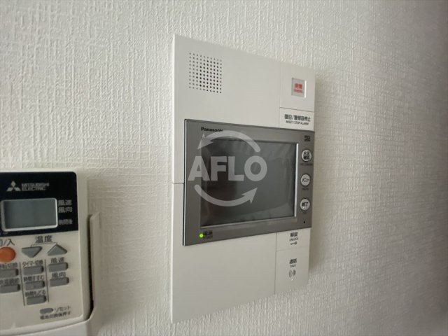 セキュリティ　La Douceur谷町　TVモニター付きインターホン