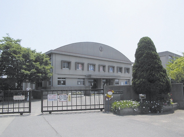 小学校　加古川市立野口南小学校（小学校）まで873m