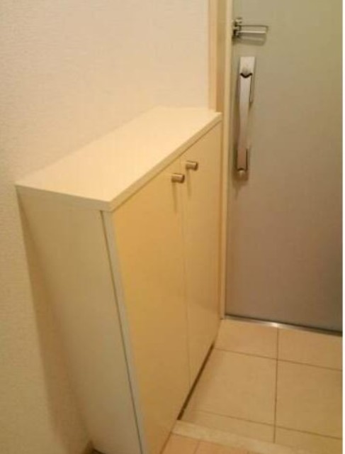 玄関　シューズボックス