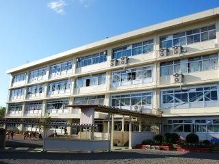小学校　藤枝市立葉梨小学校（小学校）まで1710m