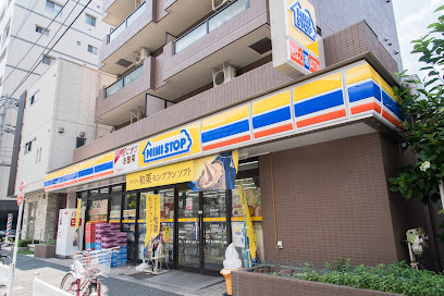 コンビニ　ミニストップ緑２丁目店（コンビニ）まで338m
