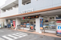 コンビニ　ローソン 下馬三丁目店（コンビニ）まで257m