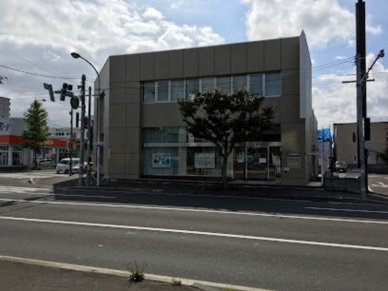 銀行　北海道銀行元町支店（銀行）まで651m