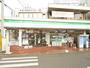 コンビニ　ファミリーマート鶴ヶ島駅西店（コンビニ）まで514m