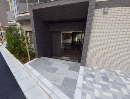エントランス　☆共用設備もキレイ☆