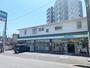 コンビニ　ファミリーマート鴨池二丁目店（コンビニ）まで600m